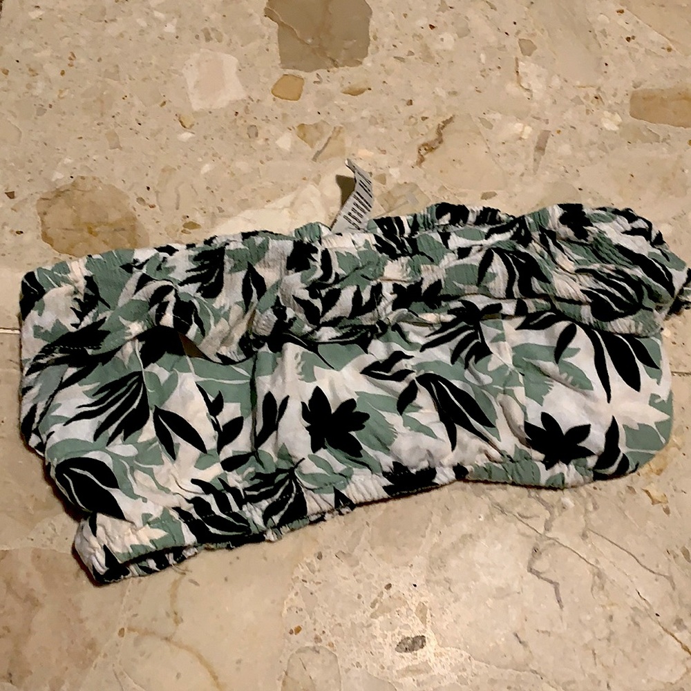 Valija green leaves tube top